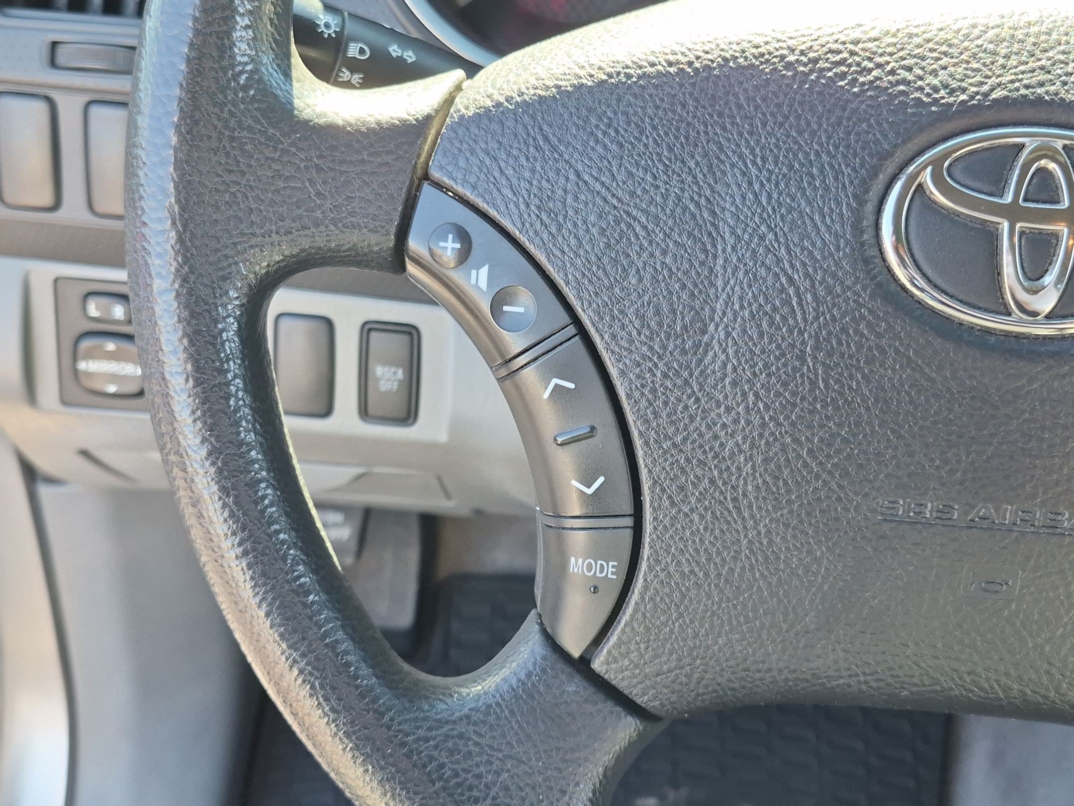Used 2011 Toyota Tacoma 4x4 Access Cab w/ Convenience Pkg image 22
