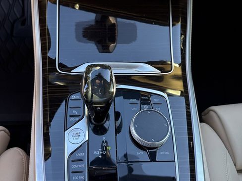 Used 2020 BMW X5 sDrive40i w/ Premium Package image 28