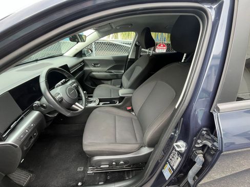 Used 2025 Hyundai Kona SEL image 27