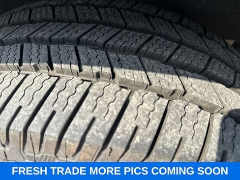 Used 2019 Chevrolet Silverado 1500 LTZ w/ LTZ Plus Package AWD/4WD image 18