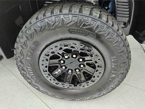 Used 2024 GMC Hummer EV 3X w/ Omega Edition image 59