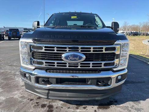 Used 2025 Ford F350 XLT image 16