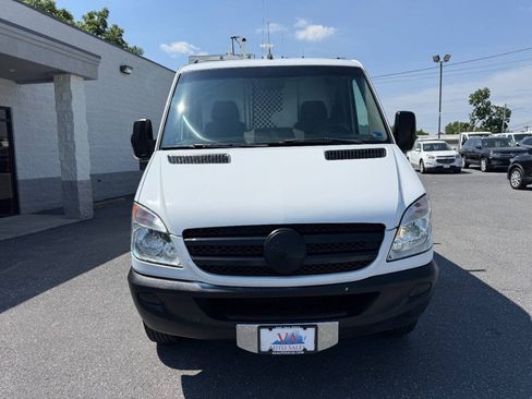 Used 2012 Mercedes-Benz Sprinter 2500 w/ Additional Battery Pkg image 30