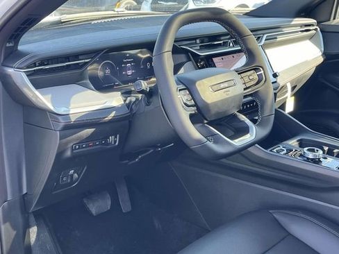 New 2026 Jeep Cherokee Laredo image 9