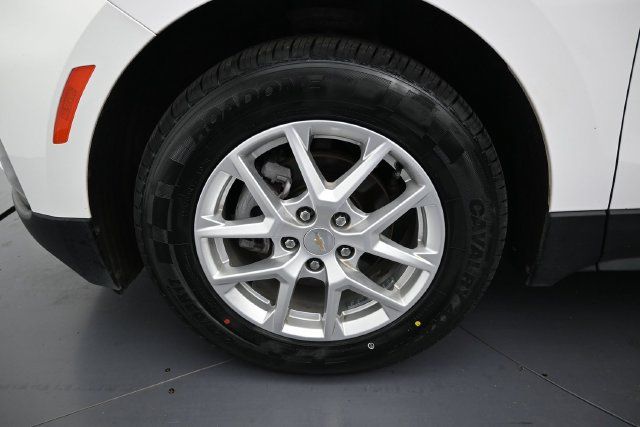 Used 2024 Chevrolet Equinox LT FWD image 10