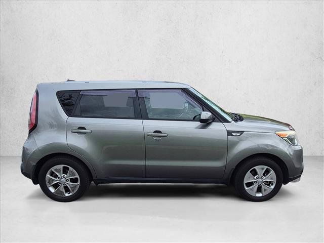 Used 2014 Kia Soul FWD image 2