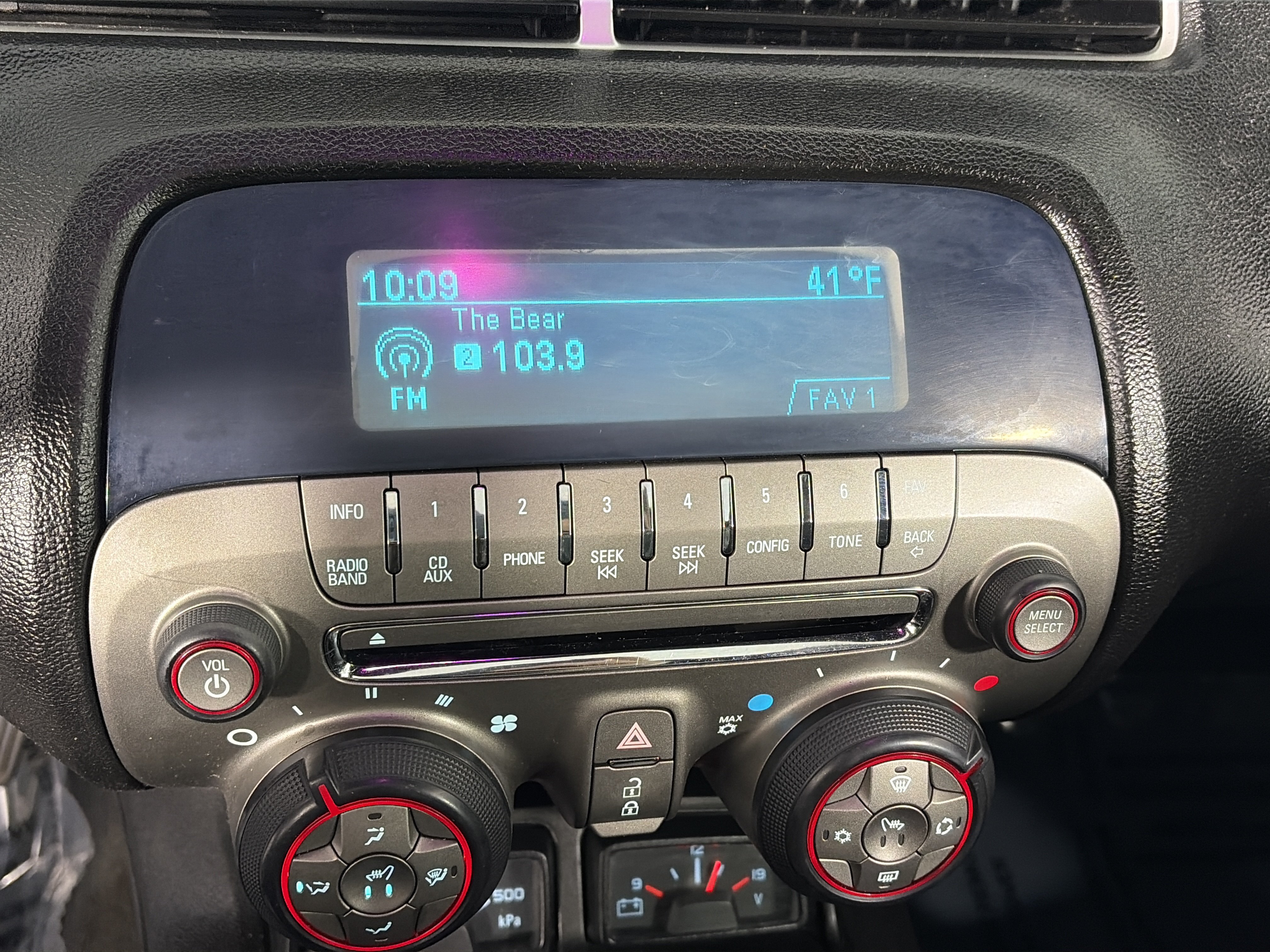 Used 2011 Chevrolet Camaro SS RWD image 19