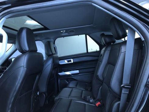 Used 2021 Ford Explorer Limited w/ Hybrid Equipment Group 310A image 22