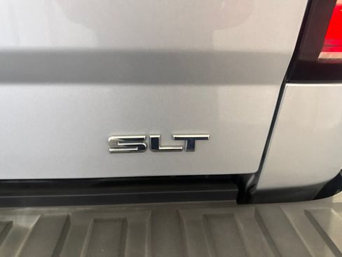 Used 2016 GMC Sierra 1500 SLT AWD/4WD image 18
