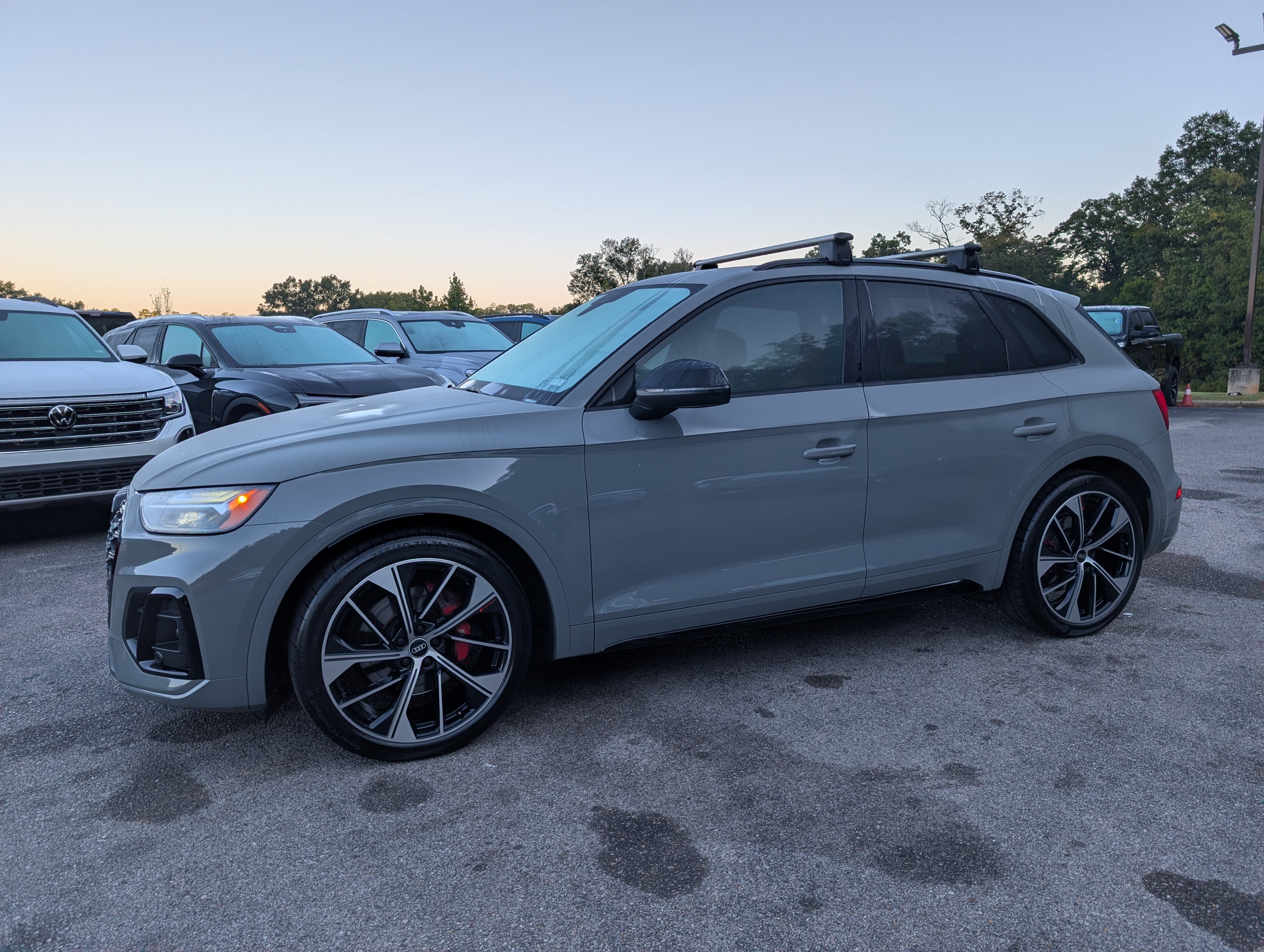Used 2022 Audi SQ5 Premium Plus w/ Premium Plus Package AWD/4WD image 5