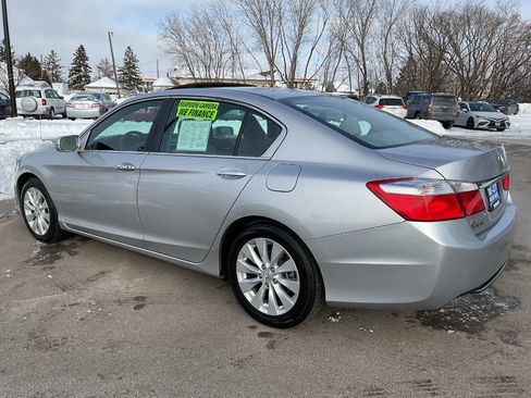 Used 2014 Honda Accord EX image 4