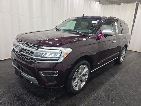 Certified 2024 Ford Expedition Platinum AWD/4WD image 2