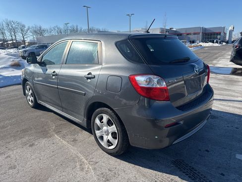 Used 2010 Toyota Matrix S image 8