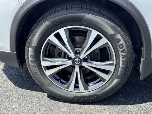 Used 2017 Nissan Rogue SL w/ SL Premium Package AWD/4WD image 17