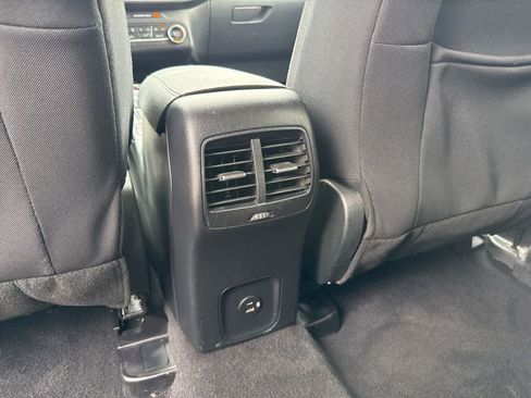 Used 2020 Ford Escape SE Sport image 23