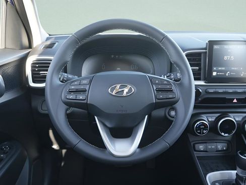 New 2026 Hyundai Venue SEL FWD image 15