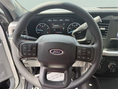 Used 2024 Ford F550 XL image 21