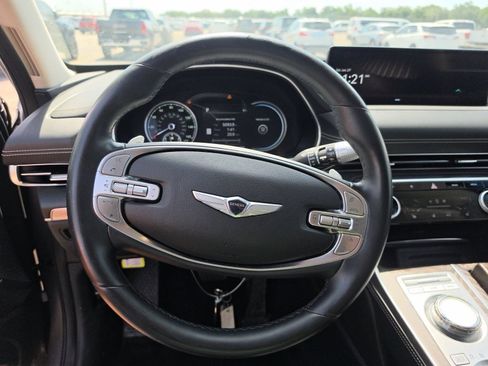Used 2024 Genesis GV80 2.5T AWD/4WD image 9