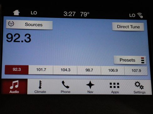 Used 2016 Ford Edge Titanium w/ Equipment Group 301A AWD/4WD image 14