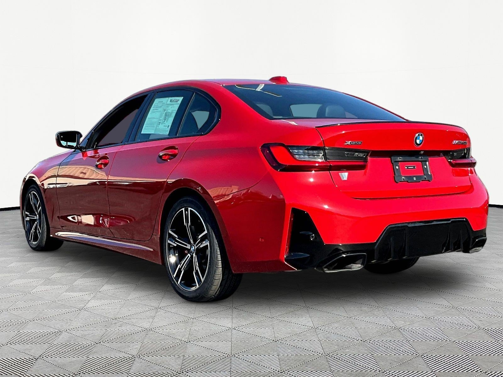 Used 2023 BMW M340i xDrive w/ Premium Package AWD/4WD image 4