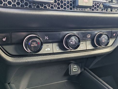 Certified 2024 Honda HR-V Sport image 20