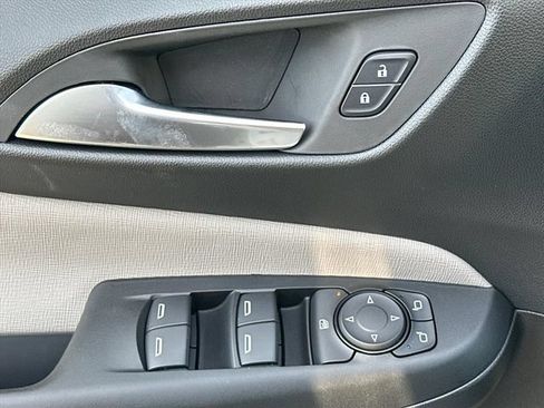 Used 2026 Buick Envista Avenir FWD image 25