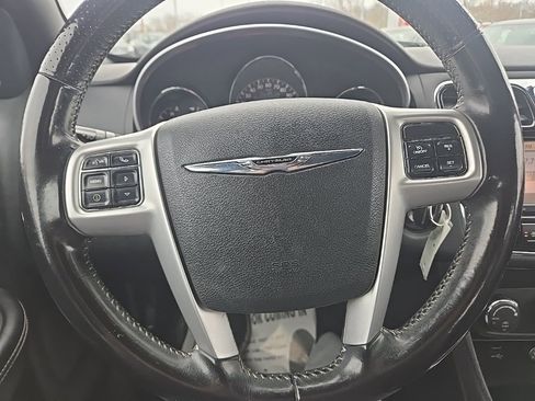 Used 2011 Chrysler 200 S image 12