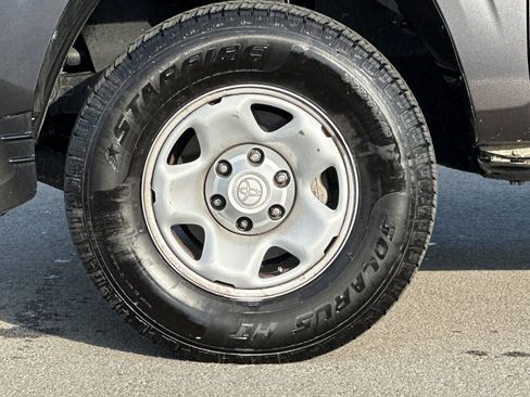 Used 2023 Toyota Tacoma SR5 image 30