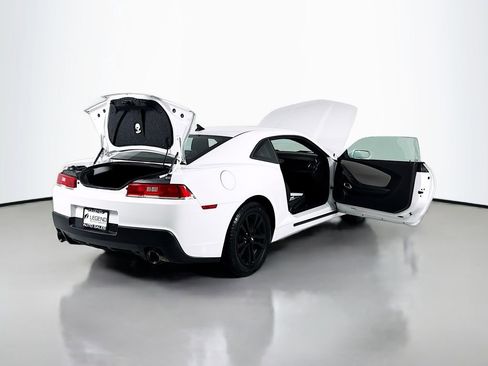 Used 2014 Chevrolet Camaro LS RWD image 15