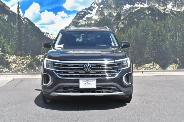 Used 2024 Volkswagen Atlas SEL AWD/4WD image 5