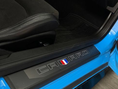 Used 2023 Chevrolet Camaro SS RWD image 27