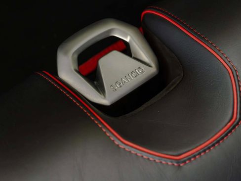 Used 2023 Lamborghini Huracan EVO RWD image 18