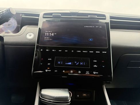 Used 2023 Hyundai Santa Cruz Limited image 21