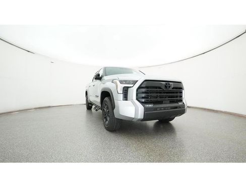 New 2025 Toyota Tundra SR5 w/ SR5 Premium Package AWD/4WD image 30