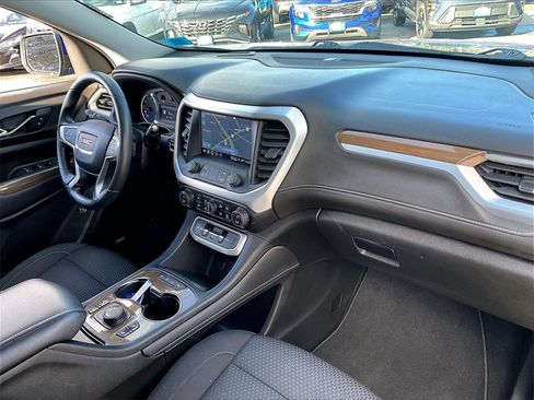 Used 2023 GMC Acadia SLE w/ Driver Convenience Package image 13