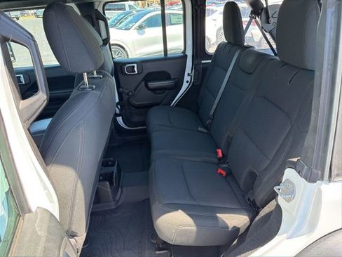 Used 2020 Jeep Wrangler Unlimited Sport AWD/4WD image 18