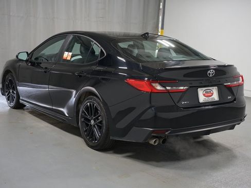 Certified 2025 Toyota Camry SE image 6