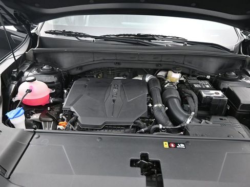 Certified 2025 Kia Sorento SX Prestige AWD/4WD image 13