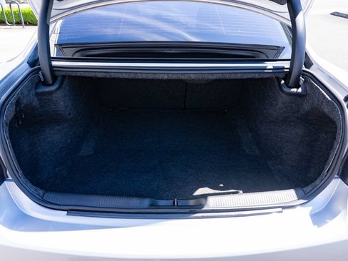 Used 2020 Dodge Charger Scat Pack RWD image 8