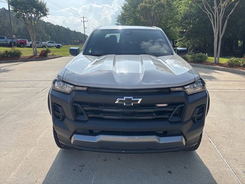 New 2026 Chevrolet Colorado Trail Boss AWD/4WD image 2