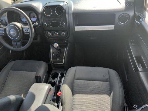 Used 2016 Jeep Compass Sport w/ Power Value Group image 27