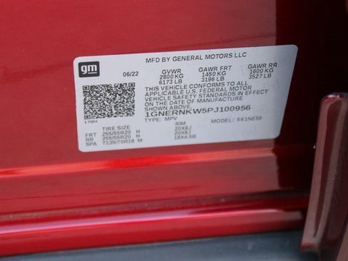 Used 2023 Chevrolet Traverse High Country image 35