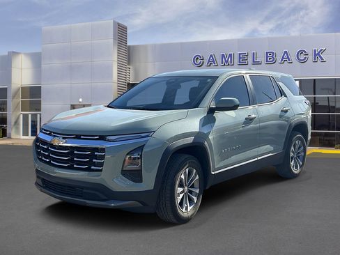 Used 2025 Chevrolet Equinox LT FWD image 17