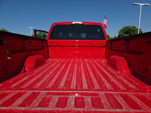 Used 2017 Chevrolet Silverado 1500 LT w/ All Star Edition AWD/4WD image 27