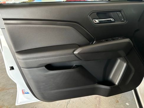 New 2026 GMC Canyon Elevation w/ Convenience Package image 10