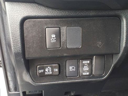 Certified 2021 Toyota Tacoma TRD Sport AWD/4WD image 8