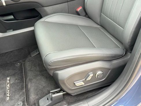 Used 2026 Hyundai Santa Fe SEL image 12