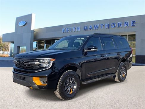 New 2026 Ford Expedition Tremor image 3
