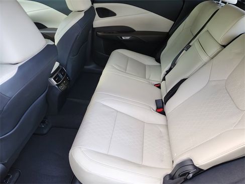 Used 2024 Lexus RX 350 image 21