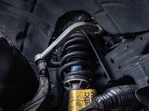 Used 2022 Chevrolet Silverado 1500 ZR2 w/ Technology Package image 12